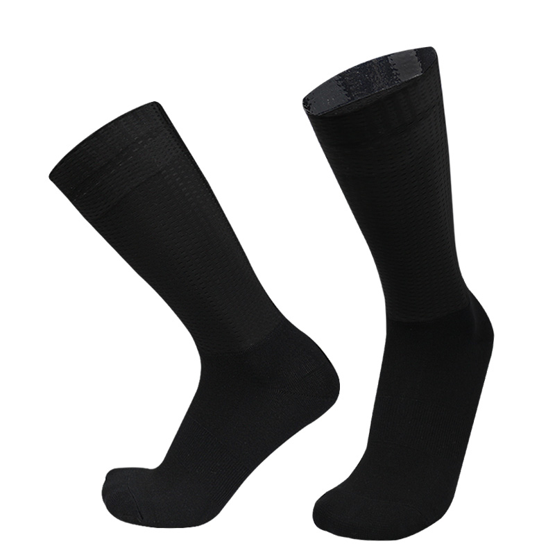 Nuovi calzini aerodinamici est - Sock Garter Men recensione e prezzo